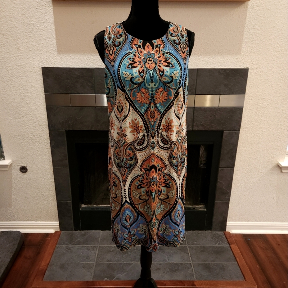 Boho Flattering Paisley Sleeveless Dress Boho L